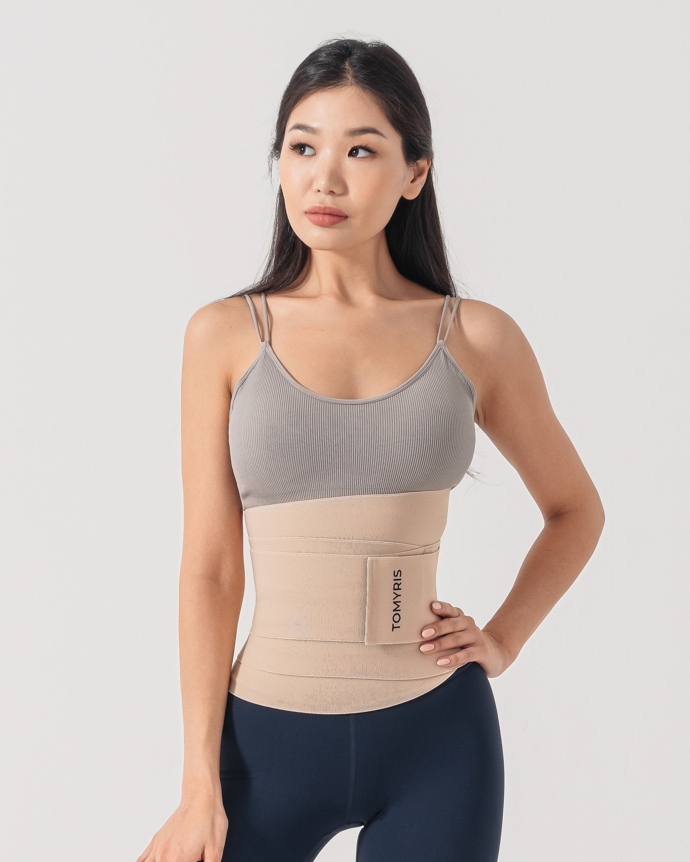 Ол қолын өз есегіне қояды Наруто порно комикс Hokage Power Darkfaust