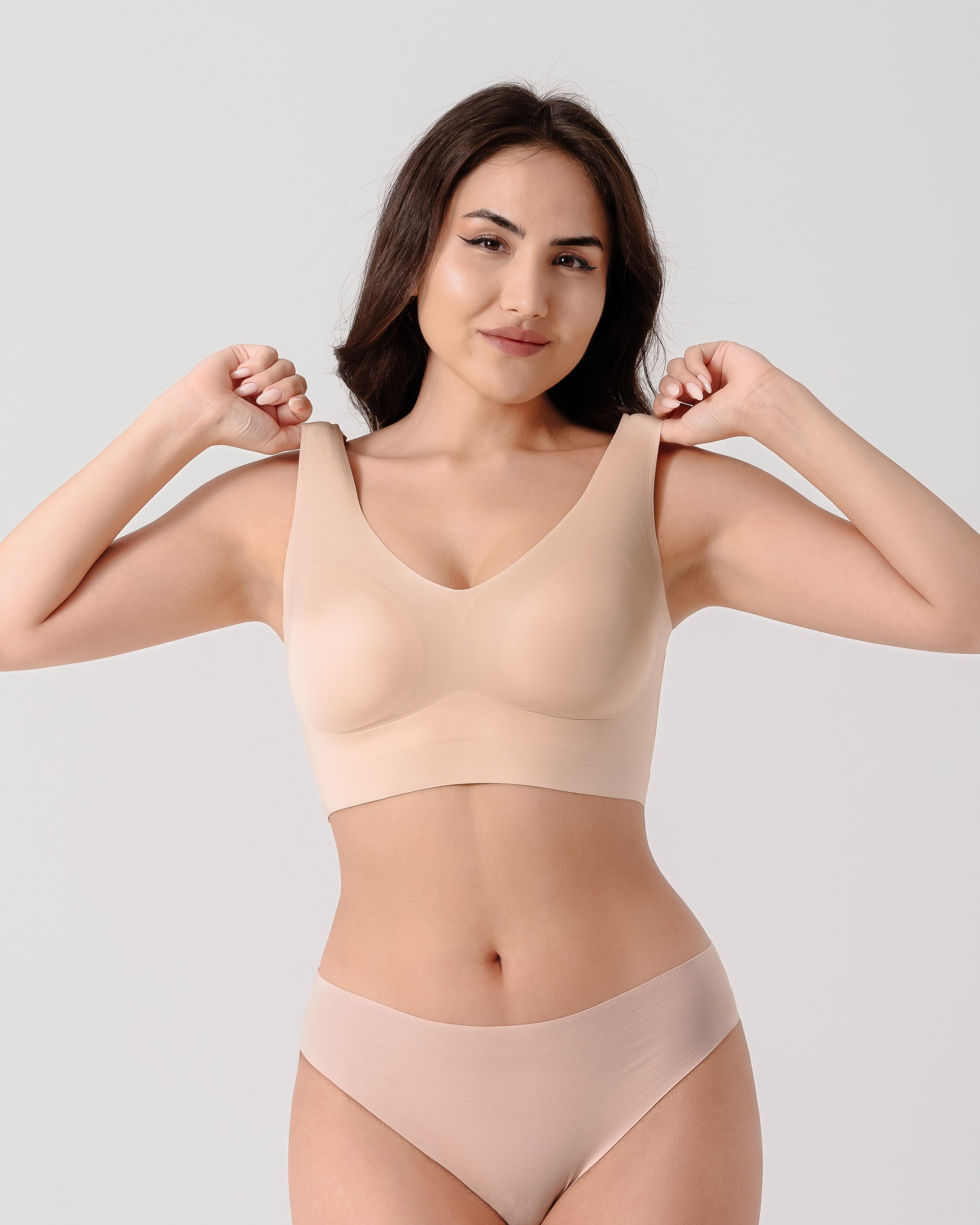 Бесшовный бюстгальтер бежевый размер S